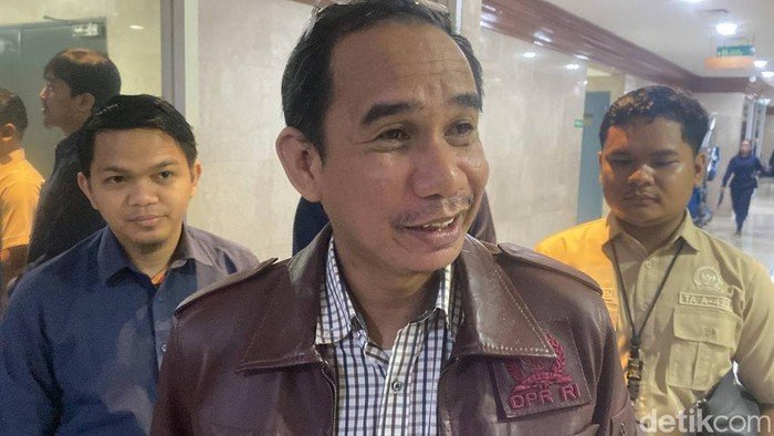 NasDem: MKMK Jaga Etik Hakim MK, Bukan Hakimi Seseorang Sebelum Menjabat, Jamin Kredibilitas Hukum!