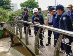 “KLH Tindak Cepat, Cegah Sampel Air Tercemar Pestisida di Tangsel dengan Karbon Aktif”