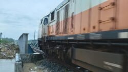 Banjir Rendam Jembatan Rel di Grobogan, KA Terpaksa Relokasi Rute!