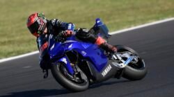 Motor V4 Yamaha Ketinggalan 10 Km/Jam – Alternatif 1