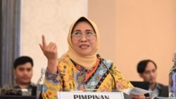 **”Komisi X DPR: Pernyataan ‘Cukup Aku yang WNI’ dari Alumni LPDP Menyebutkan Alarm Sosial”**