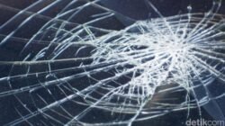 Lawan Arah, 2 Motor Tabrakan ‘Adu Banteng’ di Cibinong Bogor – Update 3