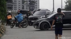 2 Pak Ogah di Kolong Tol Proyek Flyover Grogol Diamankan, Diduga Pungli Paksa: Kebenaran di Balik Proyek Strategis