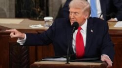 “Trump Geram, Serukan ‘Kirim Kembali’ Setelah Diteriaki 2 Anggota DPR Muslim!”