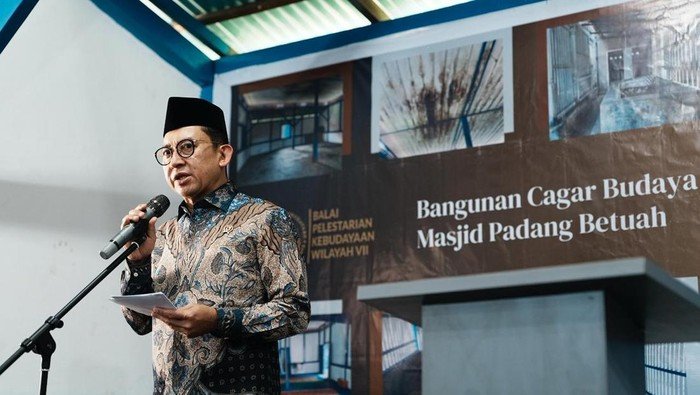 Menbud Resmikan Pemugaran Cagar Budaya, Masjid Padang Betuah Dikembalikan Kejayaan!