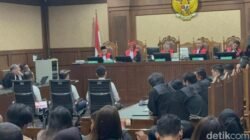 Sidang Vonis Kasus Minyak Mentah Dikebut hingga Lewat Tengah Malam: 3 Terdakwa Belum Dapat Vonis