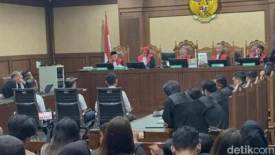 Sidang Vonis Kasus Minyak Mentah Dikebut hingga Lewat Tengah Malam: 3 Terdakwa Belum Dapat Vonis