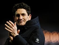 Brentford Melejit, Manajernya Dapat Kontrak Baru: Apakah Ini Tanda Besar?