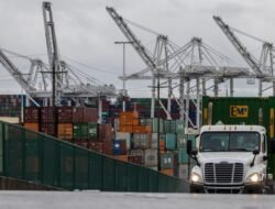 **Di Tengah Konflik Global, Dunia Hadapi Krisis Instabilitas Terparah Sejak Perang Dingin**