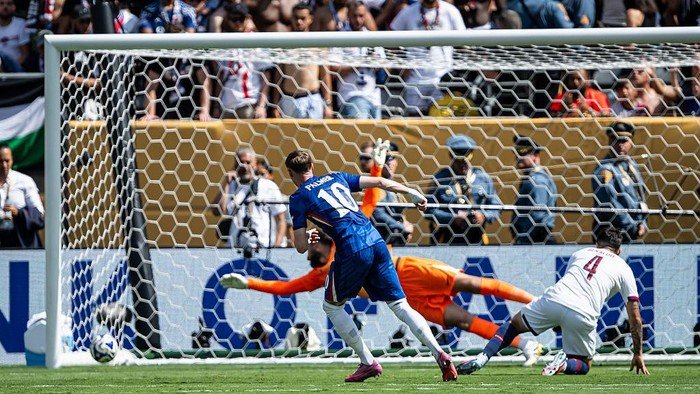 Chelsea: Apakah Ini Waktu untuk Menantang Dominasi PSG? #Chelsea #PSG