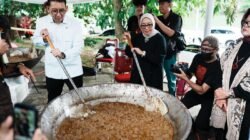 Kolaborasi Kemenbud, 17.000 Paket Rendang Disalurkan ke Sumatera: Wujud Solidaritas Budaya