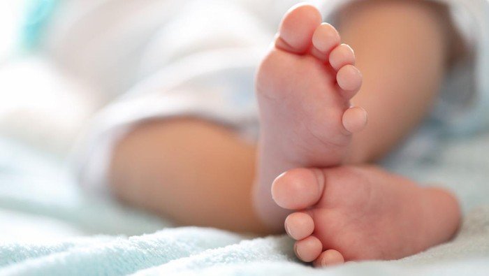 Momen Bayi Ikut Dievakuasi Pasca RS di Iran Dihantam Serangan Israel: Dampak pada Kesehatan dan Evakuasi Darurat