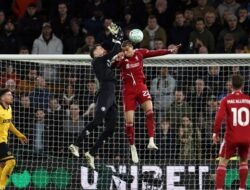 “Wolves Vs Liverpool Imbang di Babak Pertama: Pertempuran Tanpa Pemenang”
