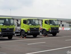 “Hino Curhat: Truk Lokal Tantang Impor China, Bisnis Tambang Lesu”