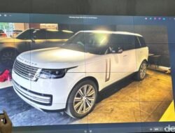 Mobil Rp 8,5 Miliar Dikembalikan Gubernur Kaltim: Kisah di Balik Pencitraan atau Kinerja?