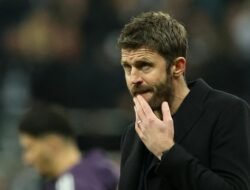 Carrick: MU Main Buruk, Newcastle Pantas Menang!