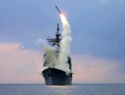 Serangan Garda Revolusi Iran Bikin Kapal Tanker AS Terbakar, Perang AS-Iran Semakin Panas