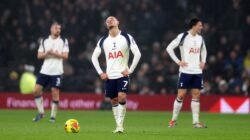 Jika Tottenham Degradasi, Kejutannya Mirip saat Leicester Juara: Prediksi Alan Shearer