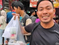 Saat Pelancong Asal Malaysia Ikut ‘War’ Takjil di Benhil yang Viral di Tiktok – Update 1