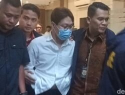 “Di Balik Richard Lee yang Pilih Live TikTok Berujung Dicokok: Kisah Tragis dari Ambisi Viral”