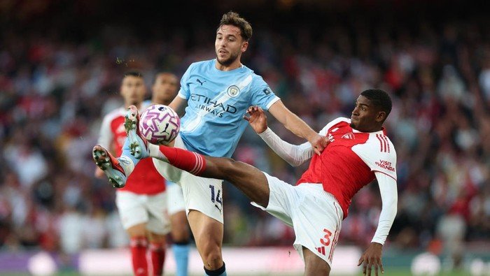 **Arsenal dan City Siap Bersaing untuk Quadruple, Menang di Piala FA Pemicu Kans Mereka**