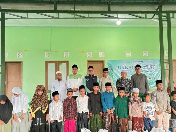 ASDP Gelar Bakti Sosial, Ratusan Anak Yatim Terima Santunan