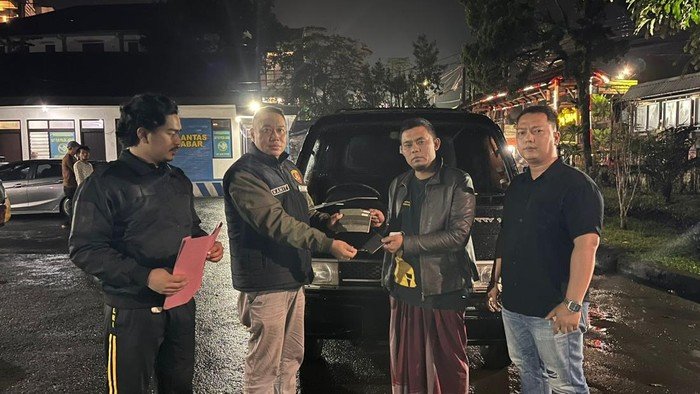 Nyamar Jadi Pembeli, Polisi Temukan Pikap Hasil Curian di Bogor!