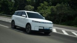 **Mobil Listrik Jaecoo J5 EV: Mengapa Penggantian Oli Gear Penting?**