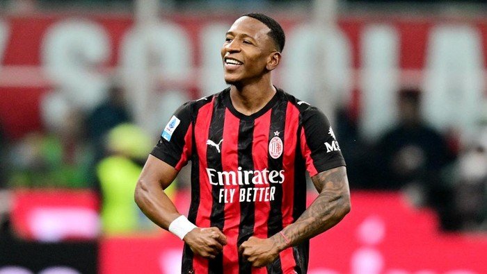 **Gol Perdana Estupinan Menyelamatkan Milan dari Derby della Madonnina**