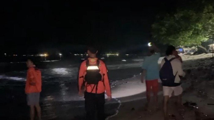 Tragedi Mengerikan: Pelajar Terseret Ombak di Pantai Carita Pandeglang, Satu Tewas, Lima Hilang
