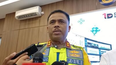 **Kakorlantas dan Menhub Tinjau JMTC, Operasi Ketupat 2026 Dimulai dengan Lancar**