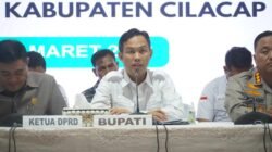 [Penyelidikan KPK Terungkap: Mobil Bupati Cilacap yang Membuatnya Kena OTT]