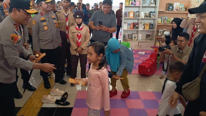 Kapolda Metro: Pemudik di Terminal Pulo Gebang Hari Ini Tak Sebanyak Kemarin, Apa yang Terjadi?