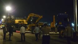 **Sopir Truk Kesal, Parkir Melintang di Pelabuhan BBJ, Menhub Dudy Bertanya Kepada Polisi**