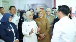 **MenPAN-RB Ajak Masyarakat Berantas Korupsi Lewat SKM dan SP4N-LAPOR!**