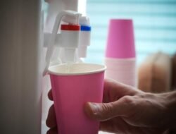 Perlu Tahu, Ini Ciri-ciri Dispenser yang Ditumbuhi Bakteri