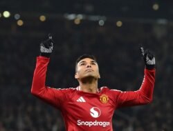 **Casemiro dan MU Tetap Berpisah, Tak Ada Negosiasi Baru: Keduanya Teguh pada Pendirian**