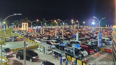 Menhub: Puncak Arus Mudik di Pelabuhan Merak Terjadi Malam Ini – Update 1