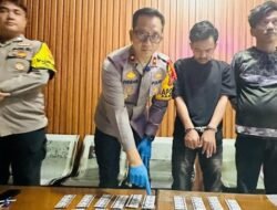 [Pria Parung Jatuh dalam Jaringan ‘T-Rex’ dan 200 Bong, Kejahatan Narkoba Terungkap!](https://www.contoh.com)