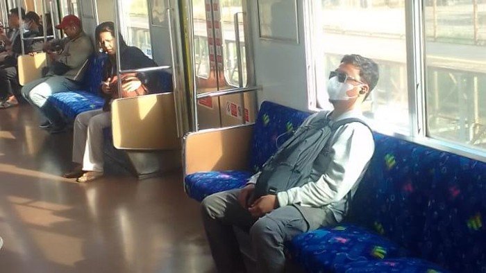 **Hari Libur Nyepi-Lebaran 2026, 'Green Line' KRL Tayangkan Kursi Kosong yang Langka**