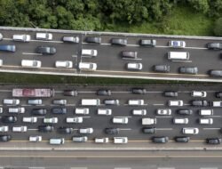 **One Way Nasional KM 70 hingga KM 414 Tol Trans Jawa Resmi Diberlakukan, Lalu Lintas Lebih Terorganisir!**