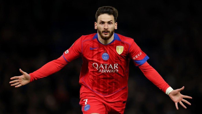 Lightning Strike: How Kvaratskhelia's Quick Goal Ruined Chelsea