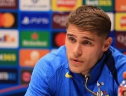 **Benarkah Pemain Spurs Lupakan Hasil Musim Ini? Micky van de Ven Bantah!**