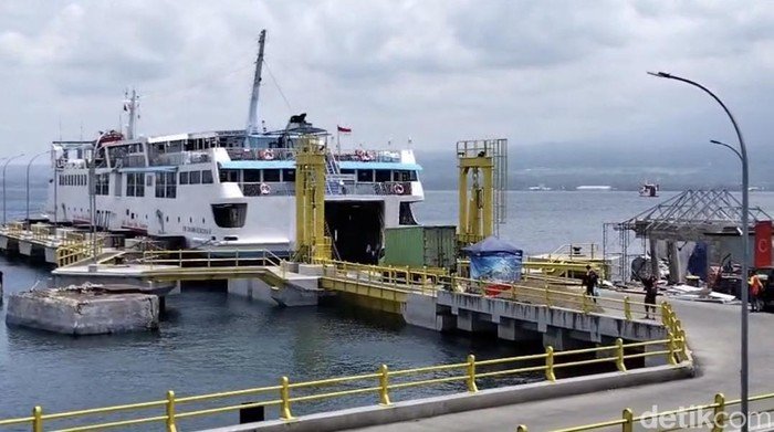 **Kakorlantas Pastikan Kondusivitas Pelabuhan Gilimanuk Jelang Nyepi: Apa yang Terjadi di Balik?**