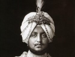 **Raja Mewah dengan 350 Selir dan Koleksi Rolls-Royce: Kisah Maharaja India yang Mengejutkan**