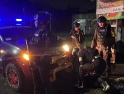 **Palak Sopir Angkot, “Bang Jago” di Garut Nangis Saat Diringkus Brimob**