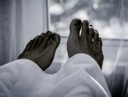 “India Bukakan Sejarah Baru: Ijin Bunuh Diri Medis bagi Pasien Koma 11 Tahun”