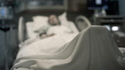 **Bikin Merinding, Wanita Ini Dengar Suara ‘Aneh’ yang Ungkap Penyakit Berbahaya**