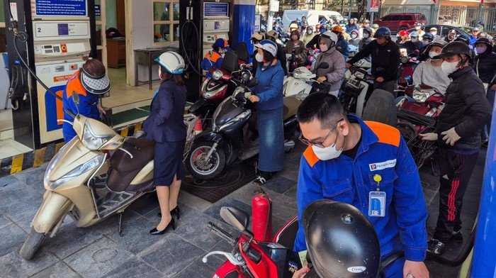 Krisis Bahan Bakar Di Asia: Negara-Negara Mengkaji Kembali WFH Seperti Era COVID